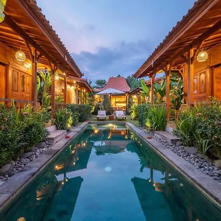 Luxury Beachside - Selmoon Villa